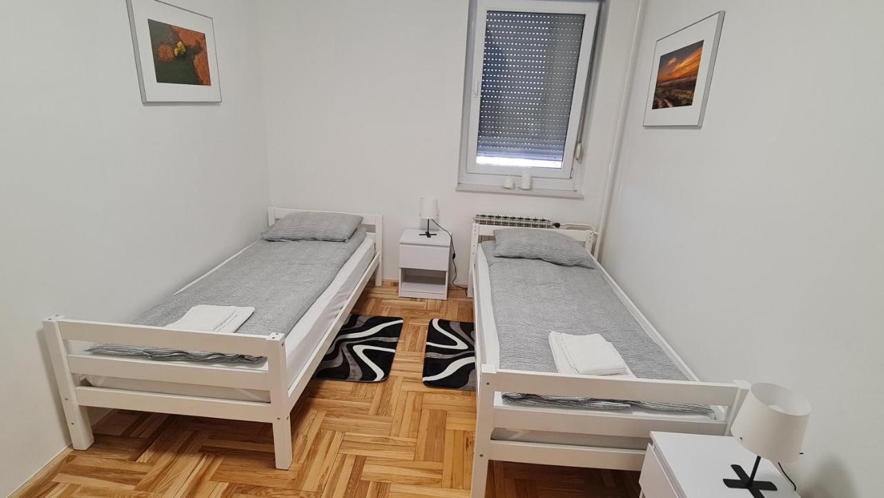 Appartement South 2 Osijek Extérieur photo